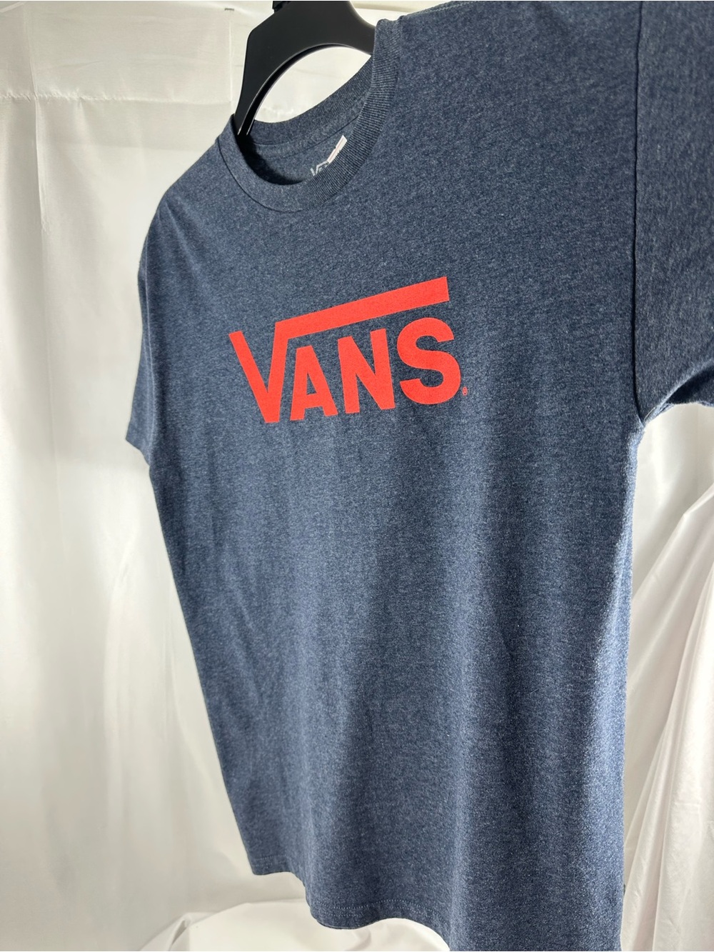 0011/111 UNISEX SZ M Vans T-shirt